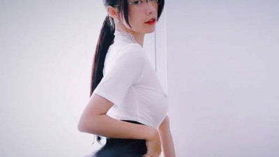 JVID. The long-legged beautiful tutor is wearing such revealing clothes