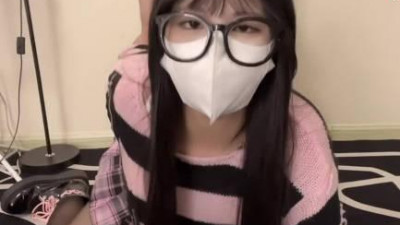Caomei video original. The contrasting cousin actually seduced the virgin cousin-Xiao Miner