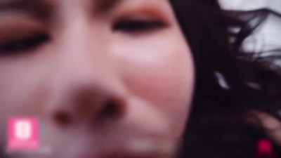 초실감성애VR