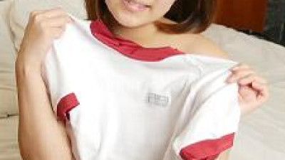 성인은 왜 이렇게 꽃등을 좋아합니까? 우치야마 아스카